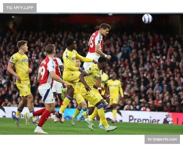 阿森纳主场不敌曼联 英超联赛领先优势缩水至4分